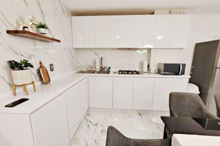 Rivera Maiahome-Hermoso Apt En Polanco Cerca Antara - 2Br 2Bt メキシコシティ エクステリア 写真